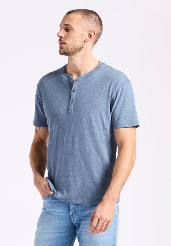 T-shirt Henley en jersey flammé coupe décontractée à manches courtes pour homme Kandido, Bleu mirage - BM24605