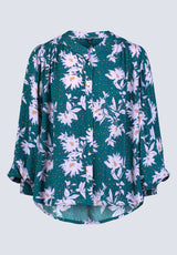 Blouse à manches longues pour femme Ottilie, en vert avec un motif floral violet - WT0120F